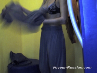voyeur-russian lockerroom 110116 in the solarium. hidden camera. peeping